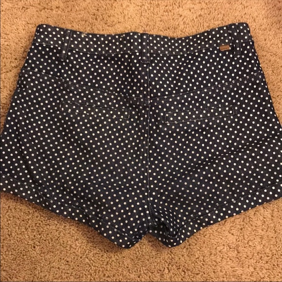 DENIM POLKA DOT BUTTON DETAIL HIGH WAISTED SHORTS - Picture 3 of 4